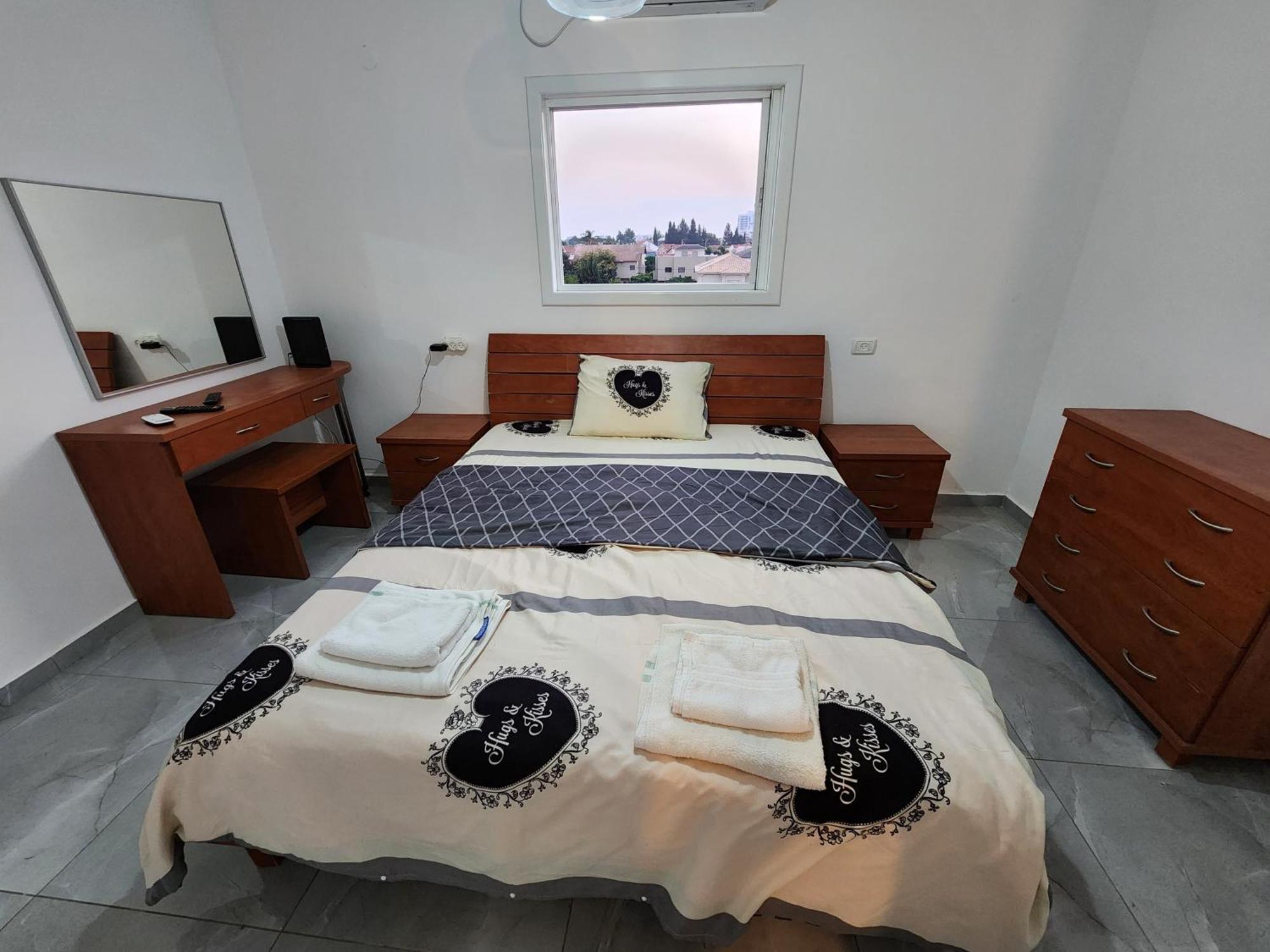 Short Term Stay In Rehovot Central Location Near Nes Ziona Rishon Lezion Jerusalem And Tel Aviv Buitenkant foto